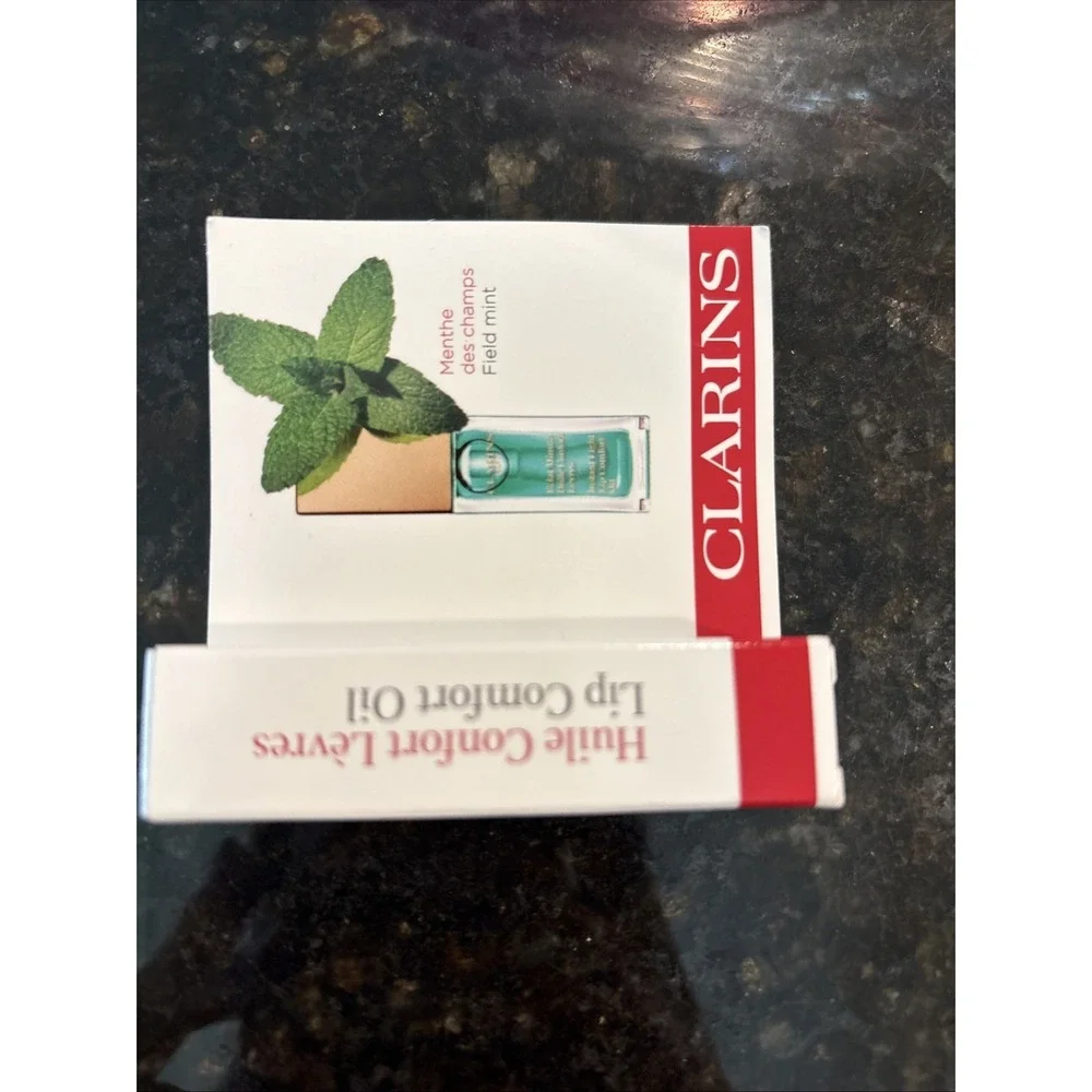 Clarins Lip Comfort Oil - Field Mint - Sample Size 2.8mL - Hydrating Lip Gloss